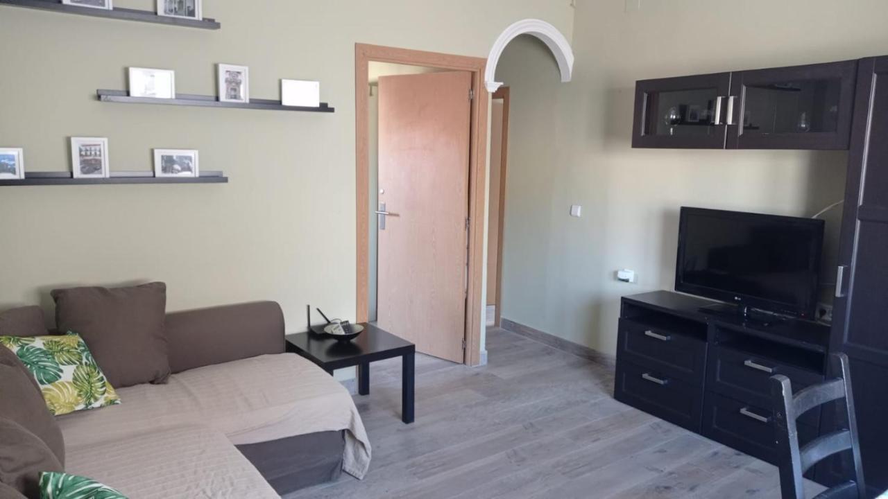 Apartamento, Dos Dormitorios, Tipo Atico Cerca Del Centro 赫雷斯 外观 照片